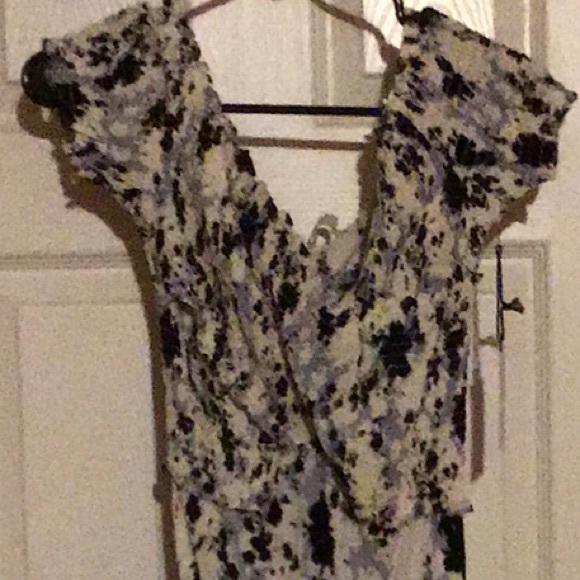 Astr the Label summer dress - Picture 2 of 5